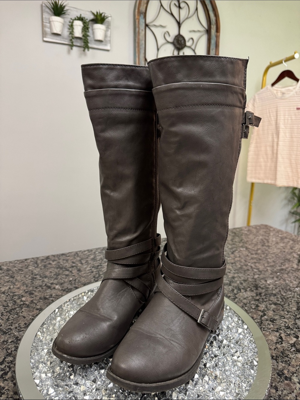 torrid tall gray straps and Buckle Riding Boots 8W - Picture 4 of 16